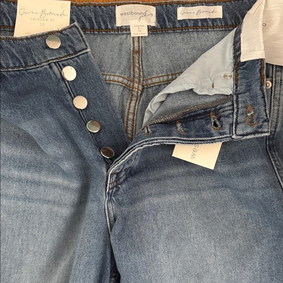 Westbound Raw-Hem High-Rise Denim Bermuda Shorts in Medium Blue - Picture 3 of 5